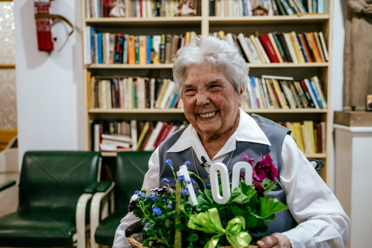 Maróti Margit SJC 100 éves
